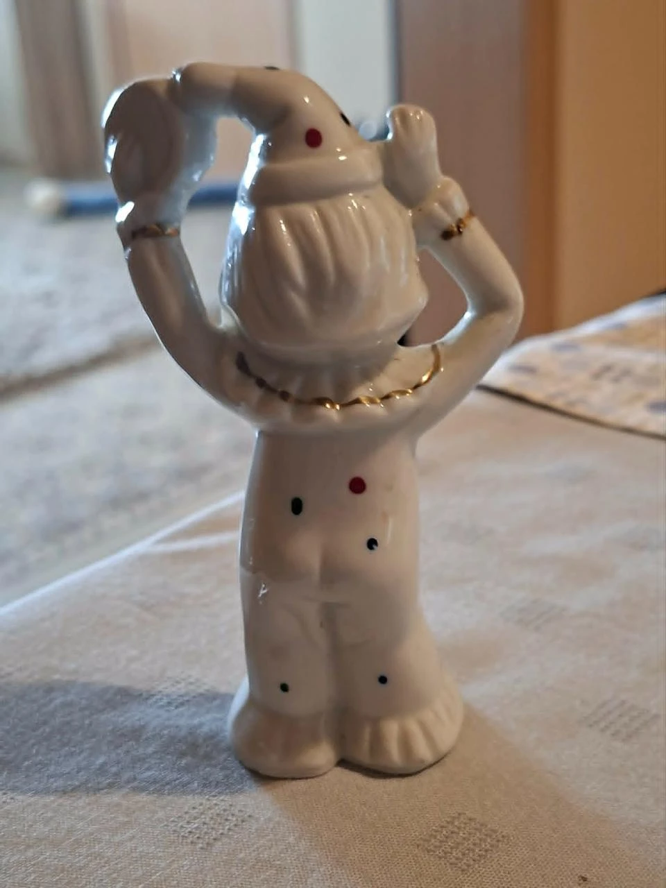 Decorative figurine: Children's clown with tambourine – photo 2